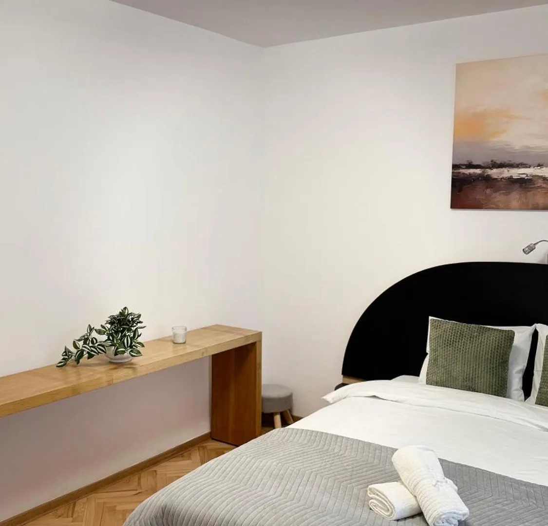 Stay Central Apartment Bucharest