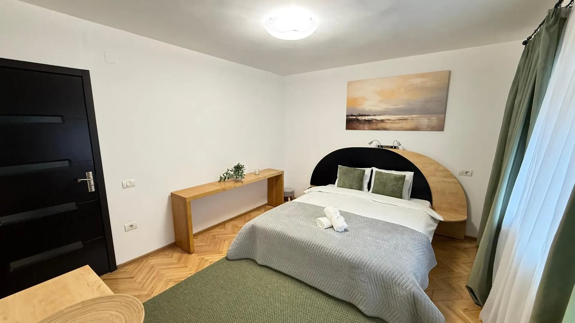 Stay Central Apartment Bucarest