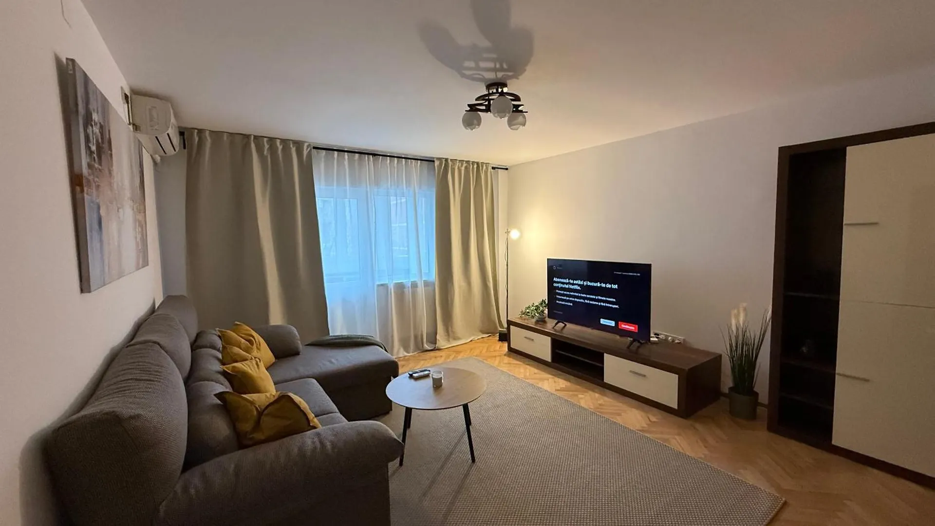 Stay Central Apartment Bucarest